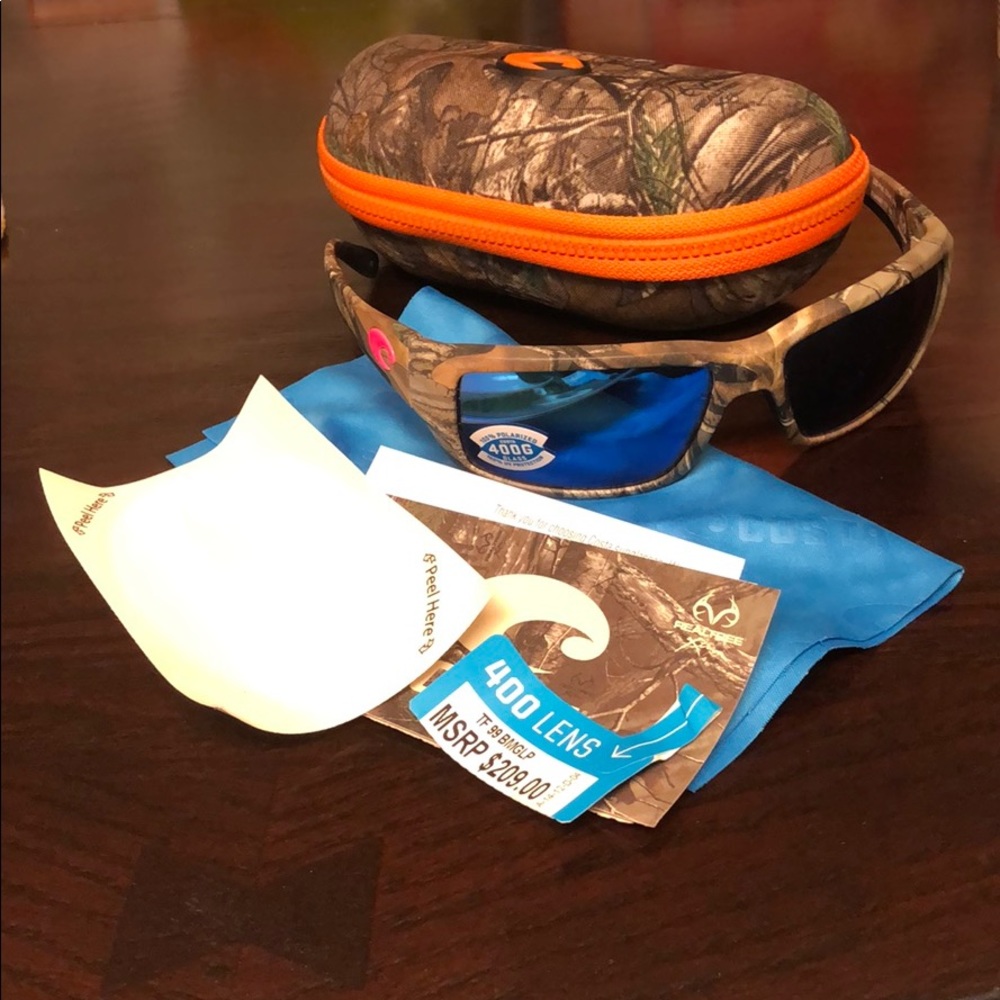 Costa Del Mar Fantail Camo Pink Logo Sunglasses